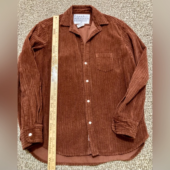 Moving Sale-Frank & Eileen Rust Button Down Shirt - Picture 6 of 10